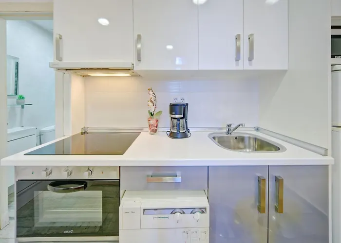 Apartamento Muralla Roja-3 By Interhome